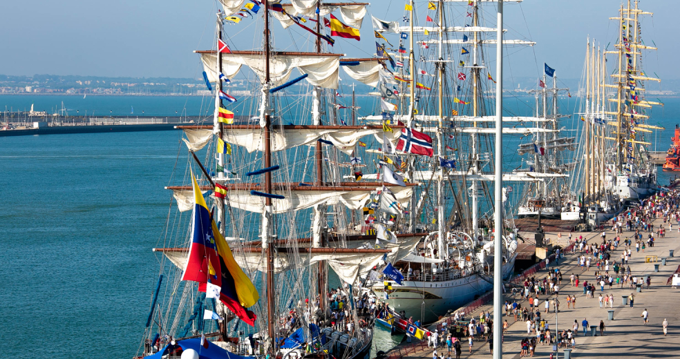 Puerta del español a América